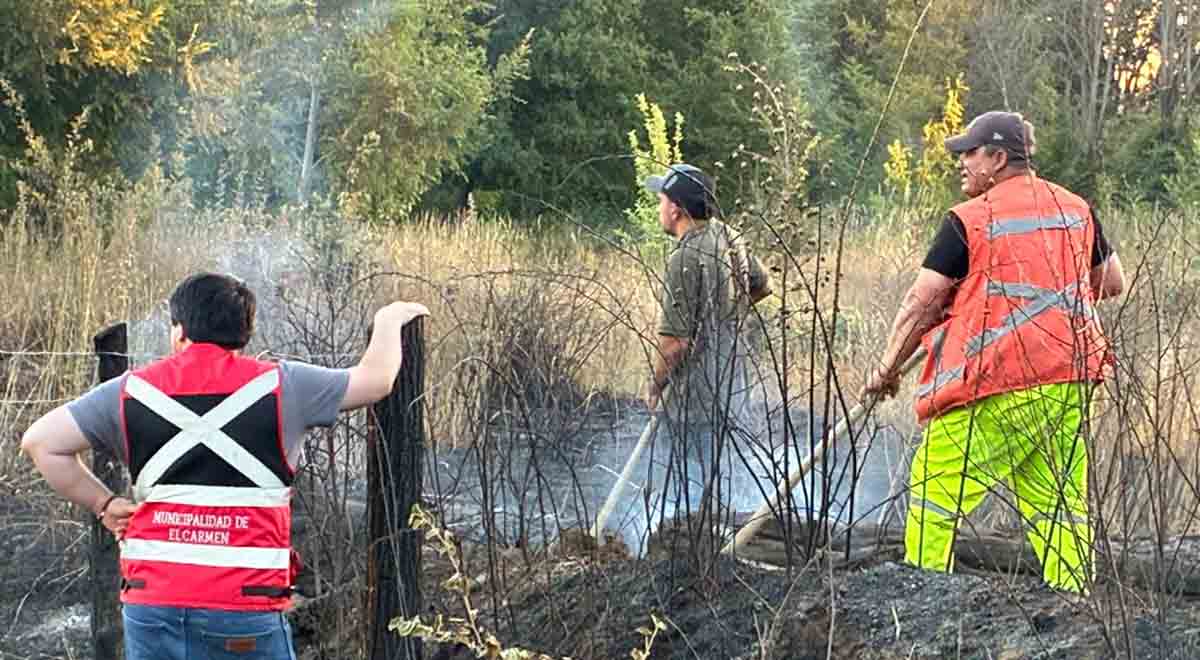  Distintas organizaciones sociales se han desplegado en la zona y han puesto a disposición diferentes canales para ir en ayuda de las cientos de personas damnificadas. Acá te mostramos algunas de esas iniciativas. 