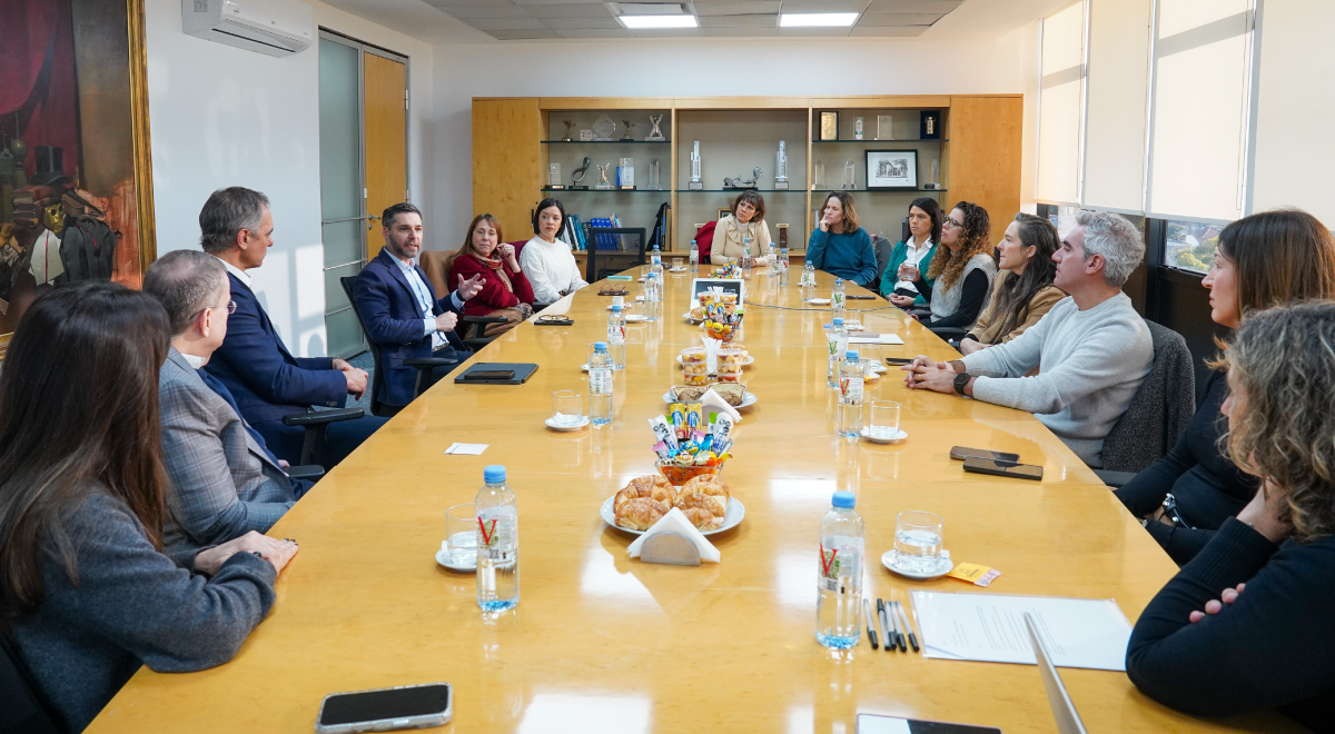  Fundación Arcor, Instituto de Evidencia Educativa, Instituto Natura y Fundación SURA firman un acuerdo para promover que la alfabetización infantil se convierta en una prioridad impostergable en Chile y todo el cono sur. El objetivo de la alianza es facilitar el intercambio continuo entre distintos actores con tres propósitos fundamentales: lograr que la alfabetización sea una prioridad central en las agendas públicas, impulsar un mayor compromiso político con esta cuestión, y apoyar el fortalecimiento de las políticas públicas orientadas en esta dirección.
